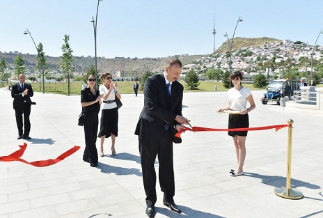 President Ilham Aliyev, his wife attend opening of Bayil Boulevard